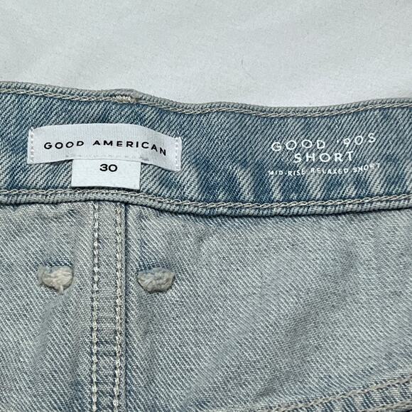 NWT Good American Good ’90s Denim Shorts Size 30 Plus High Rise Light Wash - Picture 3 of 9
